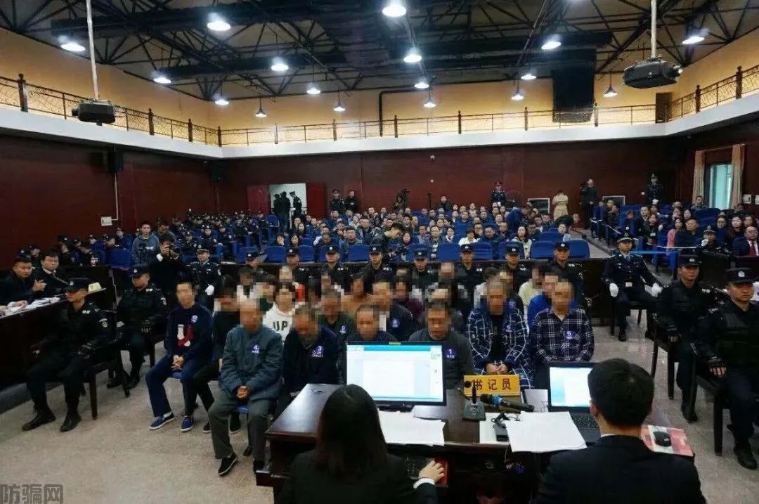 三句话让男人花18万,这家医院做到了(图12)
