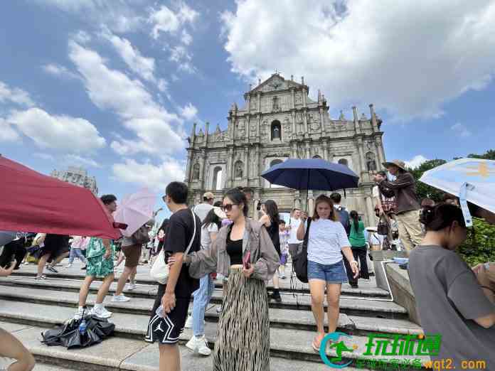 首三季訪澳旅客逾2500萬全年料達標 十一黃金周入住率逾八成 首三季訪澳旅客逾2500萬全年料達標 十一黃金周入住率逾八成